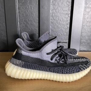 Men’s Yeezy Boost 350 V2 'Carbon' Size 10